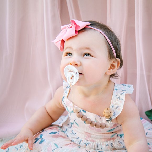 TAYLOR MAE® Non-Toxic BPA Free Pacifier Clips Tethers Holder Baby Teethers - Picture 6 of 17